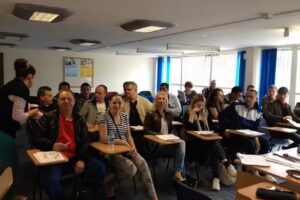 London Paragon College